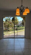 8970 W Flagler St in Miami, FL - Building Photo - Building Photo