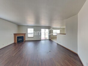1110 Boatman Ave NW in Orting, WA - Building Photo - Building Photo