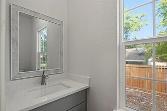 17507 Wild Oak Dr in Houston, TX - Building Photo - Building Photo