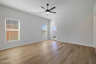 225 Wakely Ct in Lafayette, LA - Building Photo - Building Photo