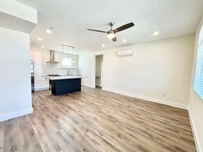 127 S Santa Rosa St in Ventura, CA - Building Photo - Building Photo