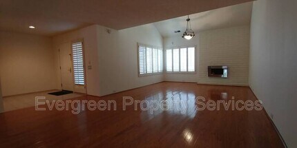11458 Coloma Rd in Gold River, CA - Building Photo - Building Photo