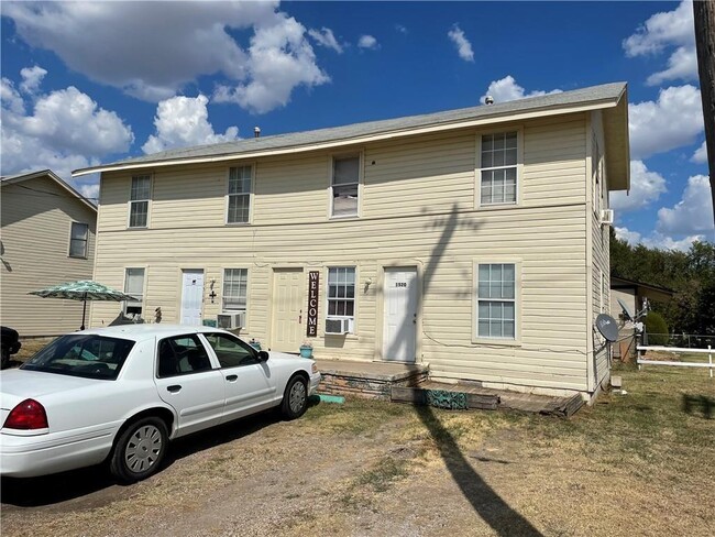 1520 S Youngs Blvd in Oklahoma City, OK - Building Photo - Building Photo