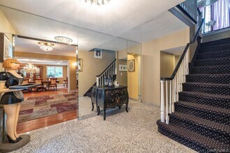 229 Willard Dr in Hewlett, NY - Building Photo - Building Photo