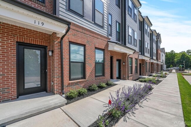 property at 119 Lyla Ln