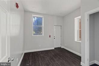 5237 Chester Ave in Philadelphia, PA - Building Photo - Building Photo