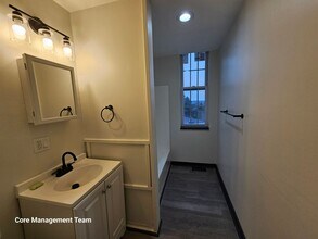 1155 Buente St in Pittsburgh, PA - Building Photo - Building Photo