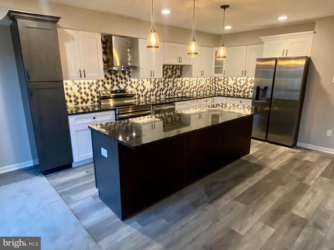 property at 2402 Winterbridge Ln