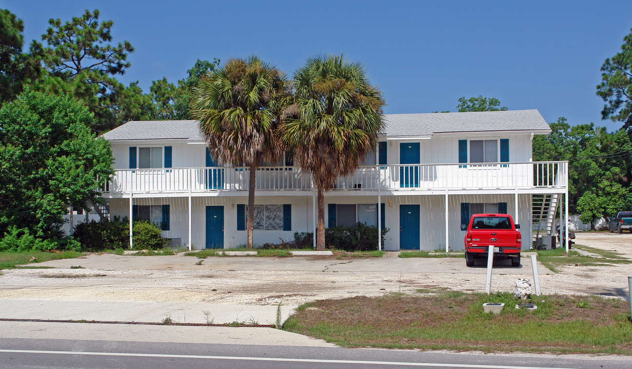 2511-2614 Laurie Ave in Panama City, FL - Foto de edificio