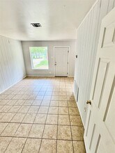 116 W Davitt St in Eagle Lake, TX - Building Photo - Building Photo