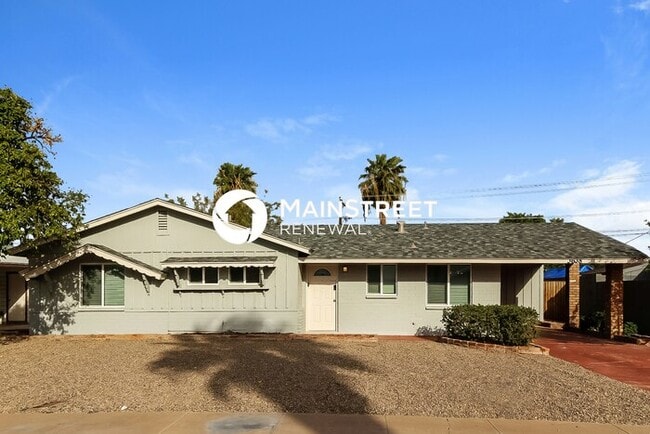 property at 3638 W Luke Ave