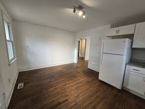 538 W Weatherspoon St in Sanford, NC - Building Photo - Building Photo