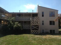 2500 S 10th St photo'