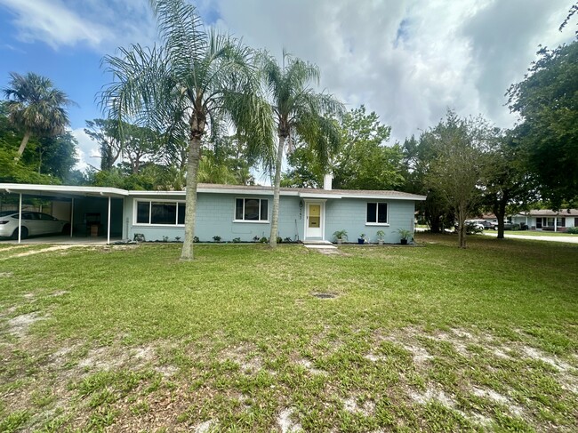 property at 545 Aurora St