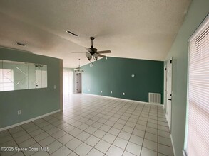 2155 Advana St NE in Palm Bay, FL - Building Photo - Building Photo