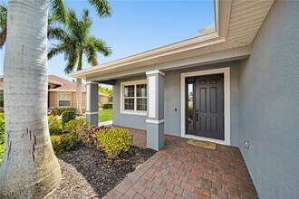 271 Destiny Cir in Cape Coral, FL - Building Photo - Building Photo