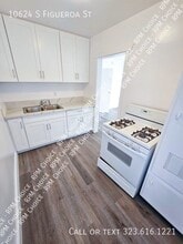 10624 S Figueroa St in Los Angeles, CA - Building Photo - Building Photo