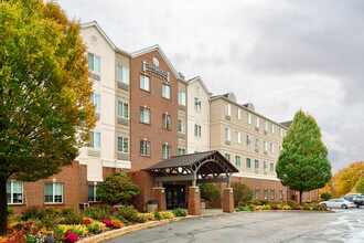 The Flats at Brooks Crossing in Rochester, NY - Building Photo - Building Photo