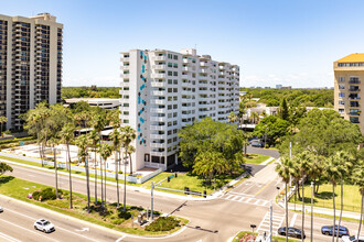 Harbour House in Tampa, FL - Building Photo - Building Photo