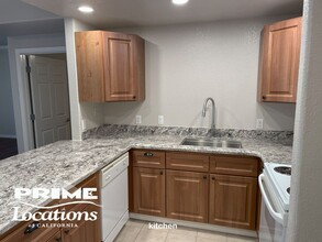 10001 Woodcreek Oaks Blvd in Roseville, CA - Building Photo - Building Photo