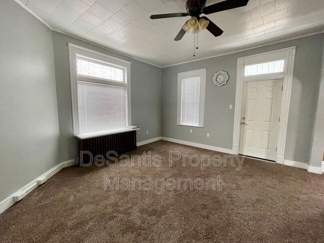 616 George St in Coraopolis, PA - Building Photo - Building Photo