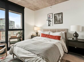 1450 W Washington Blvd in Chicago, IL - Building Photo - Building Photo
