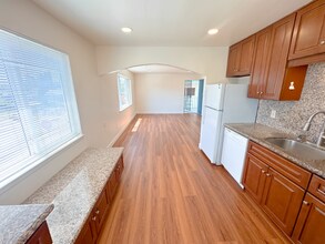 4802 Daisy St in Oakland, CA - Building Photo - Building Photo