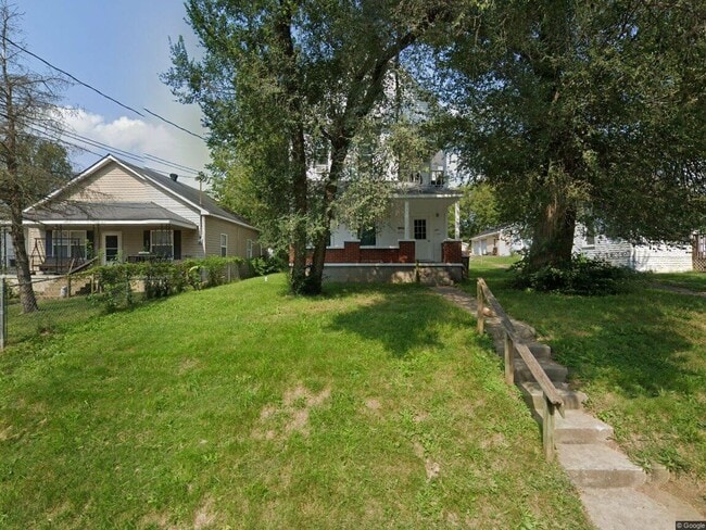 property at 117 Linden Ave