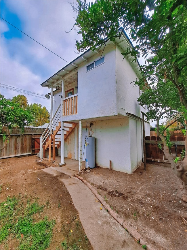 property at 141 E Hedges Ave