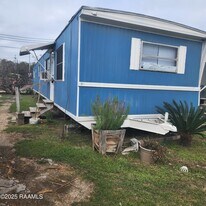 110 Armentor St in Lafayette, LA - Building Photo