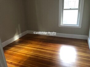 10 Cambridge Ter, Unit 1 in Cambridge, MA - Building Photo - Building Photo