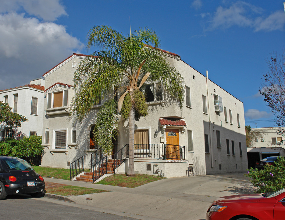 410 N Curson Ave in Los Angeles, CA - Building Photo