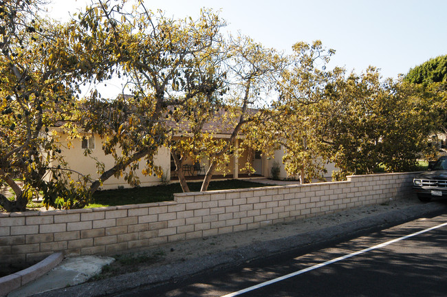 125-135 Anacapa in Camarillo, CA - Building Photo - Building Photo