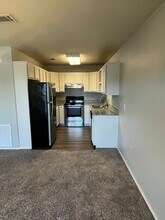 9 S Joplin Loop in Russellville, AR - Building Photo - Interior Photo