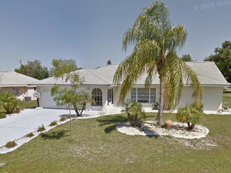 25426 Panache Ln in Punta Gorda, FL - Building Photo