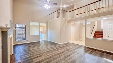 3003 Granite Lake Dr in Missouri City, TX - Building Photo - Building Photo