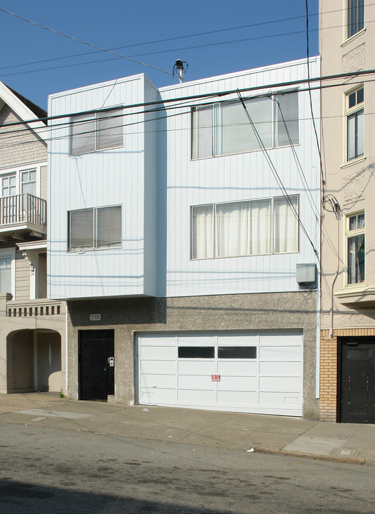 235 19th Ave in San Francisco, CA - Building Photo