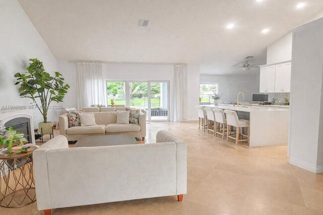 9592 Majestic Way in Boynton Beach, FL - Building Photo - Building Photo