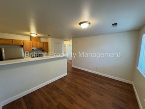 976 Latigo Dr in Carson City, NV - Building Photo - Building Photo
