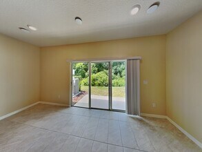 4561 Sparkling Shell Ave in Kissimmee, FL - Building Photo - Building Photo