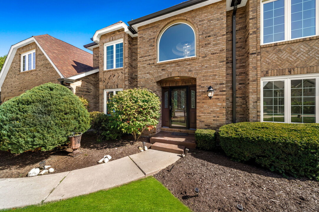 4310 Lone Tree Ct in Naperville, IL - Foto de edificio