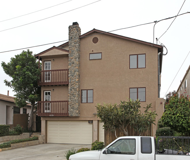 4339 Rialto St in San Diego, CA - Building Photo - Building Photo