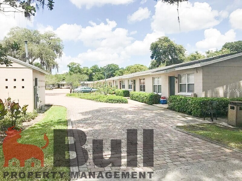 439 Ruffel St in Eatonville, FL - Building Photo