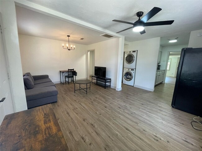 property at 411 Guyer St