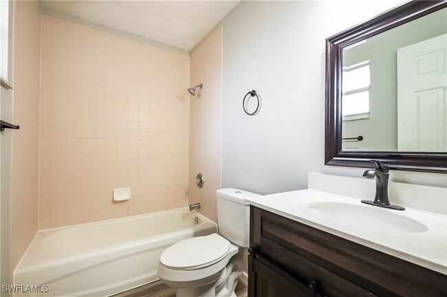 property at 4816 Pompano Rd