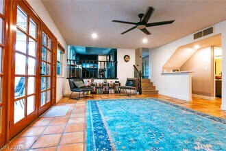 8908 Silvagni Dr in Las Vegas, NV - Building Photo - Building Photo