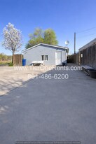 2713 S 9200 W in Magna, UT - Building Photo