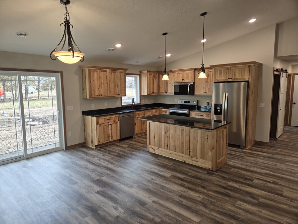3242 88th St NE in Monticello, MN - Building Photo