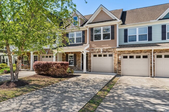 2703 Bartlett Circle