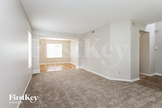 6452 Decatur Commons, Unit HOME0027 in Indianapolis, IN - Building Photo - Building Photo